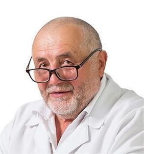Петровкин Игорь Анатольевич — врач психиатр-нарколог высшей квалификации